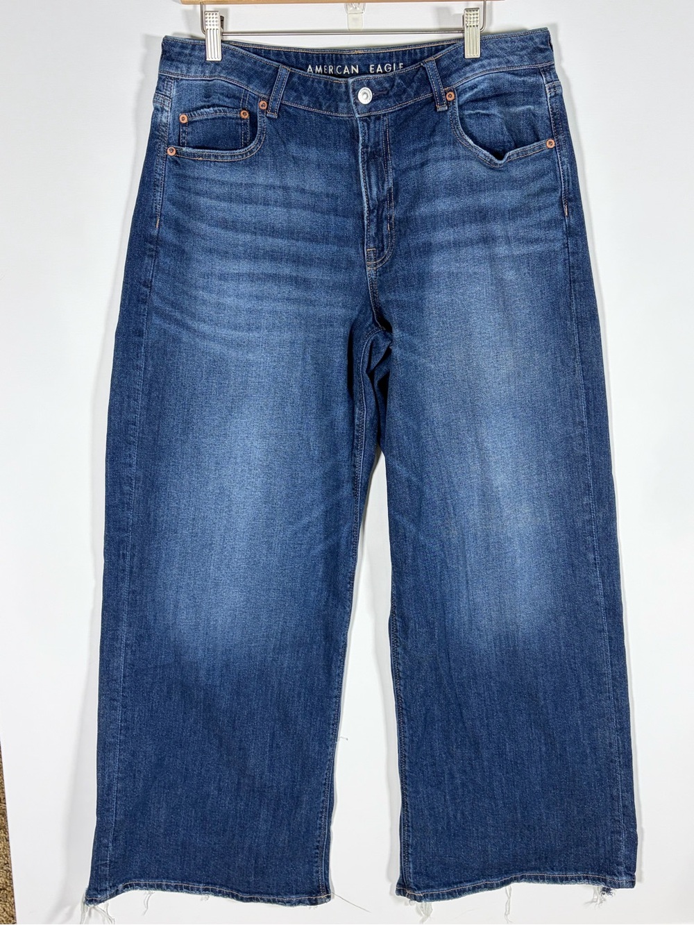 American Eagle Outfitters Women’s Dark Blue low rise baggy Wide-Leg Jeans